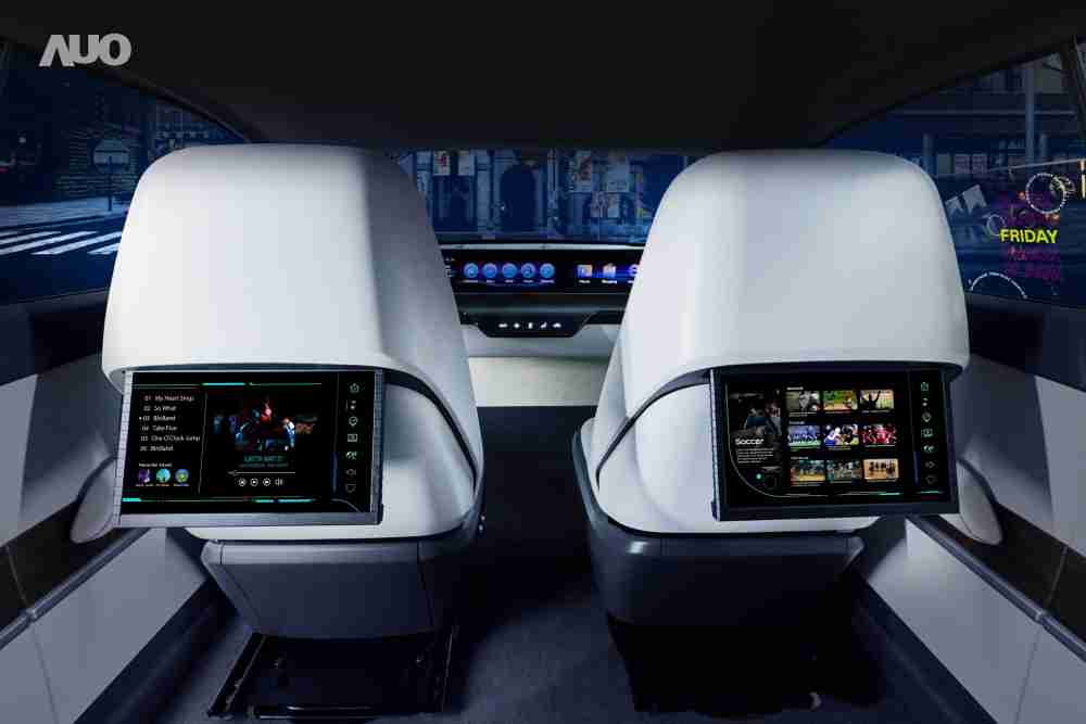彩运网新一代Smart Cockpit 2024，，以Micro LED先进显示技术优势，，，，创建〝可卷式后座娱乐显示器〞，，，仅在互动时才显示出所需画面及信息，，，，扩充更丰富的娱乐和交互信息服务，，，获国际奖项荣耀